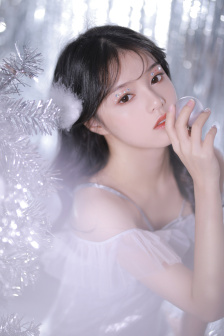老婆运动时接听老公电话